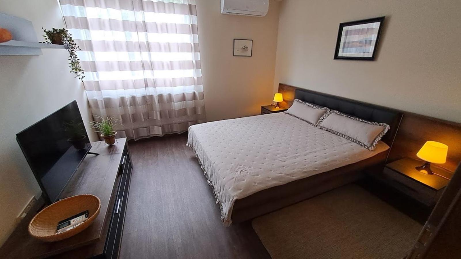 Szilfak City Apartman Hajdúszoboszló Buitenkant foto