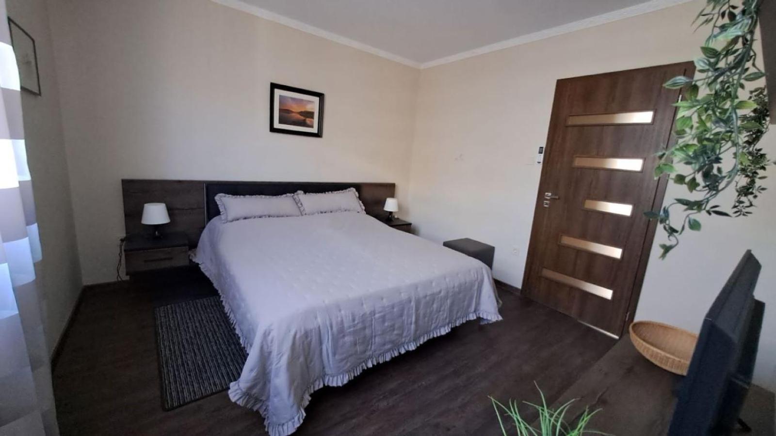 Szilfak City Apartman Hajdúszoboszló Buitenkant foto