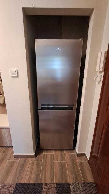 Szilfak City Apartman Hajdúszoboszló Buitenkant foto