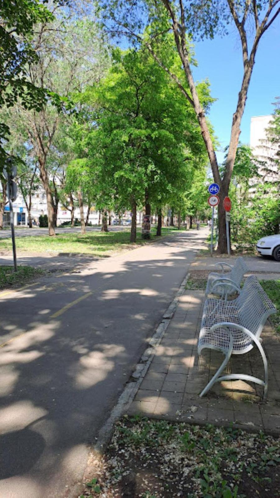 Szilfak City Apartman Hajdúszoboszló Buitenkant foto